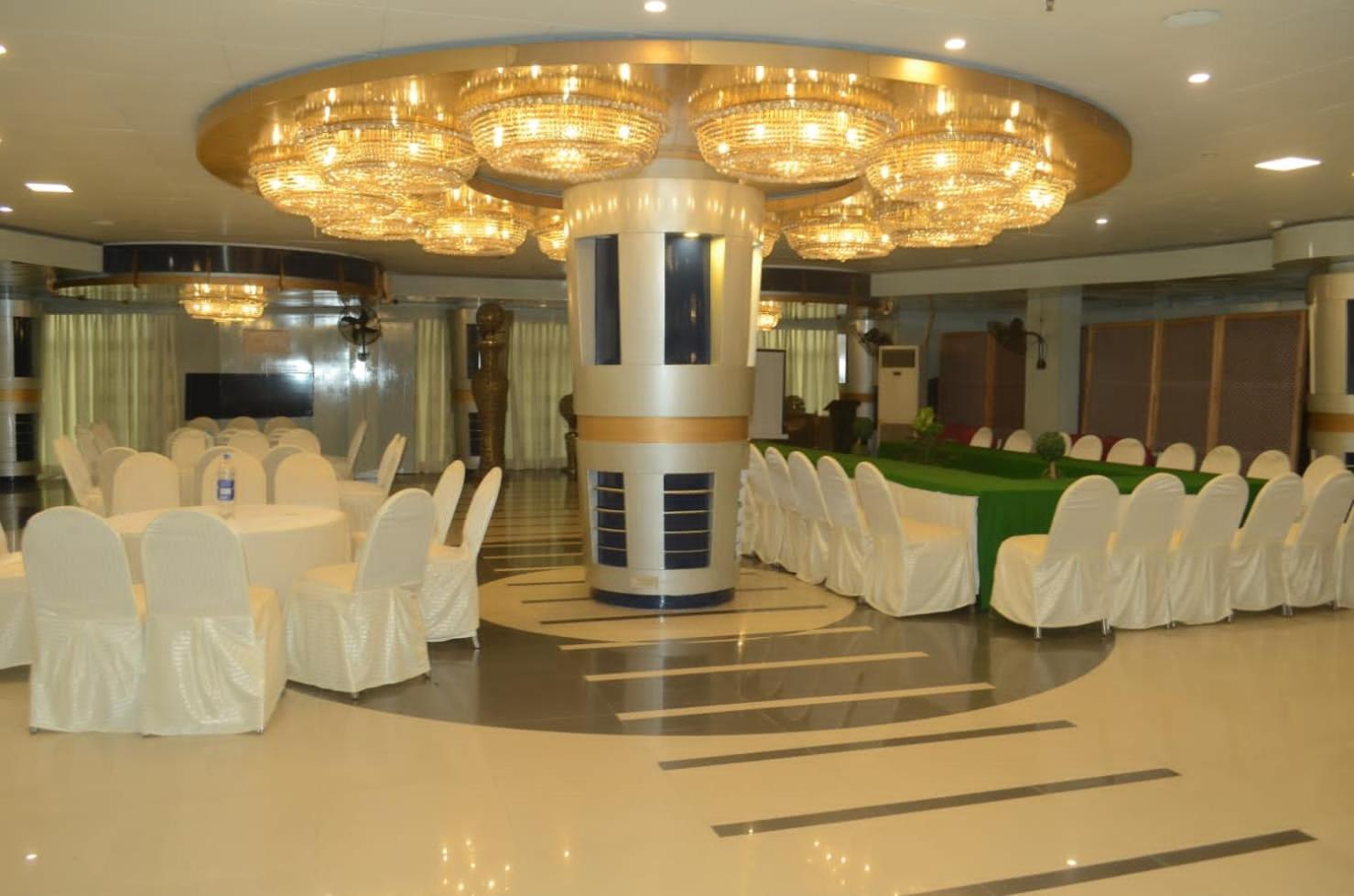 Alsafina Hotel Lahore Exterior photo